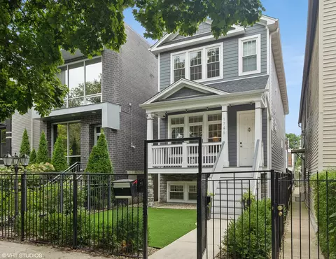 1746 N Artesian Ave, Chicago, IL 60647