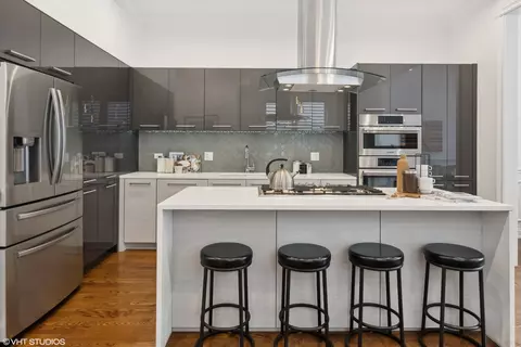 1746 N Artesian Ave, Chicago, IL 60647 photo 8