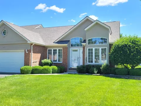 643 Berkley Dr, Romeoville, IL 60446