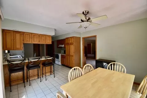 Kitchen - 8569 N 2300 East Rd, Downs, IL 61736 photo 1 of 4