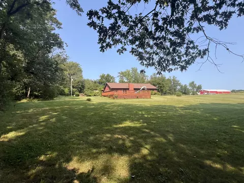 Exterior - 8569 N 2300 East Rd, Downs, IL 61736 photo 12 of 20