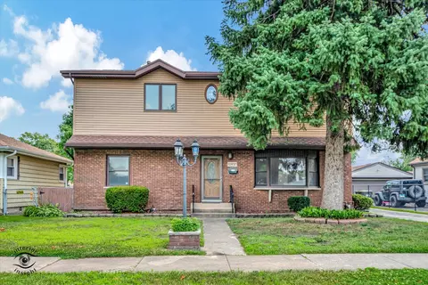 10937 Oak Ave, Chicago Ridge, IL 60415