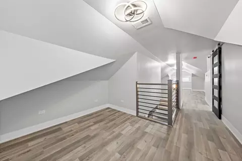1646 E 83rd Pl, Chicago, IL 60617 photo 26