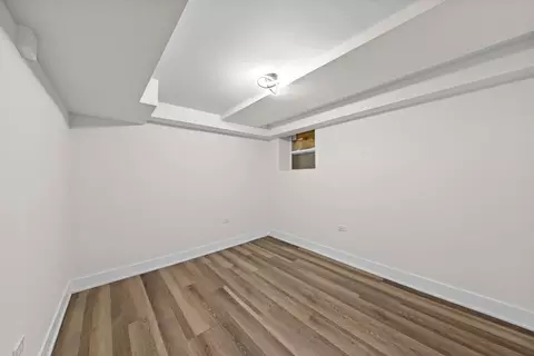 1646 E 83rd Pl, Chicago, IL 60617 photo 27