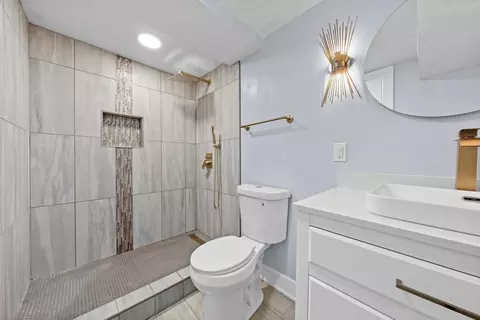 1646 E 83rd Pl, Chicago, IL 60617 photo 29