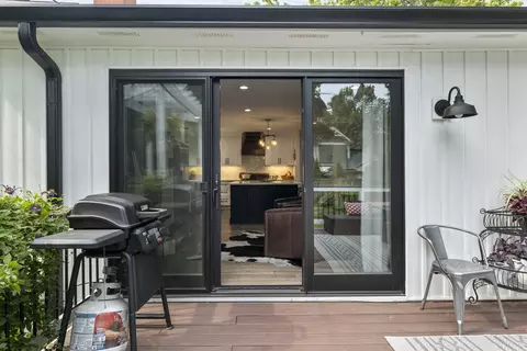 Exterior - 117 E Blodgett Ave, Lake Bluff, IL 60044 photo 5 of 13