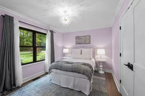 Bedroom - 117 E Blodgett Ave, Lake Bluff, IL 60044 photo 3 of 3