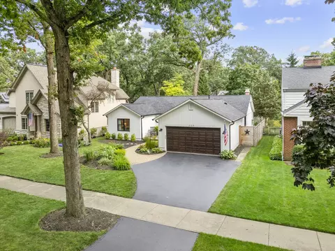 117 E Blodgett Ave, Lake Bluff, IL 60044