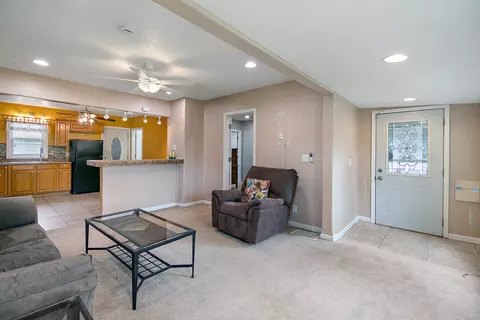 855 W Bridge St, Kankakee, IL 60901 photo 5