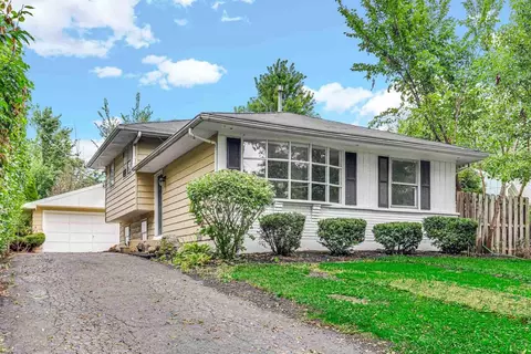 0 N340 Silverleaf Blvd, Wheaton, IL 60187