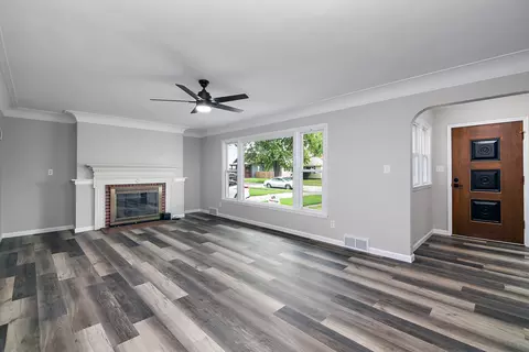 183 S Alma Ave, Kankakee, IL 60901 photo 4