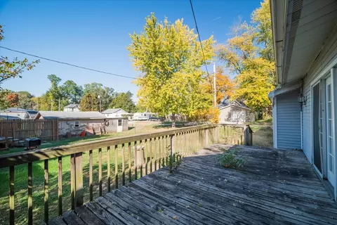 721 E Main St, Clinton, IL 61727 photo 32
