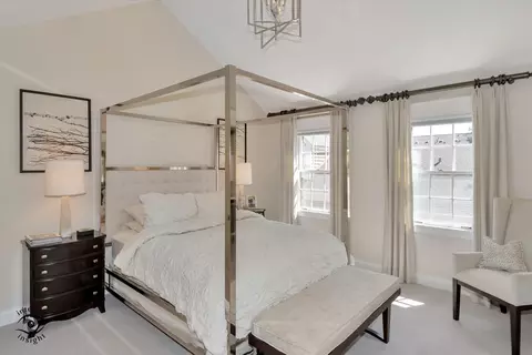 Bedroom - 1620 Stonebridge Trl, Wheaton, IL 60189 photo 1 of 3
