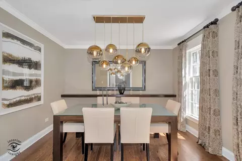 Dining - 1620 Stonebridge Trl, Wheaton, IL 60189 photo 1 of 4