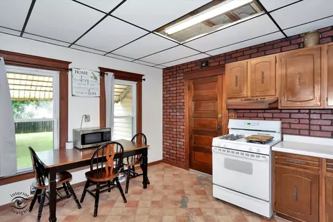 463 S Third St, Peotone, IL 60468 photo 7