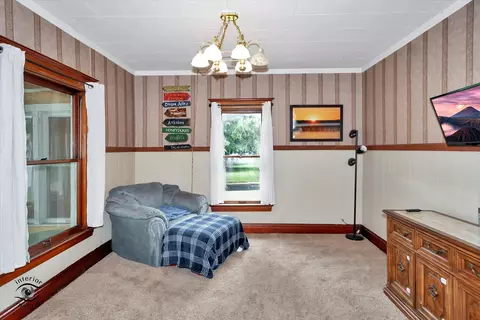 463 S Third St, Peotone, IL 60468 photo 4