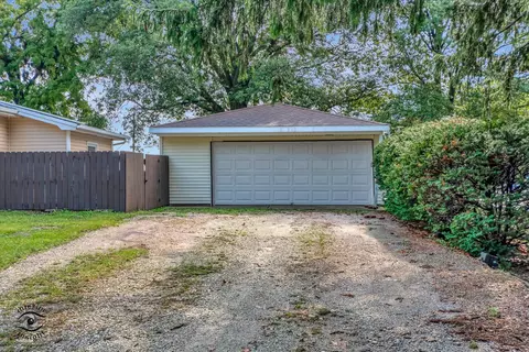 463 S Third St, Peotone, IL 60468 photo 26