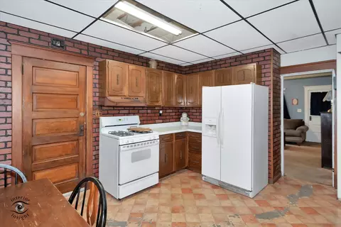 463 S Third St, Peotone, IL 60468 photo 6