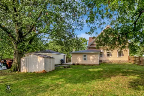 463 S Third St, Peotone, IL 60468 photo 24