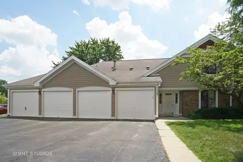 1547 7 Pines Rd #D2, Schaumburg, IL 60193