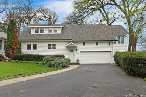 21613 W Lake Ave, Lake Villa, IL 60046