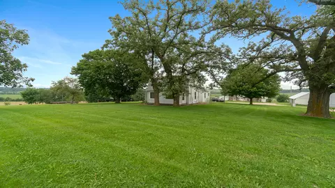 Exterior - 9237 N Conger Rd, Byron, IL 61010 photo 21 of 23