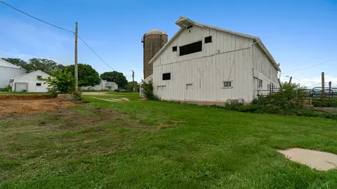 Exterior - 9237 N Conger Rd, Byron, IL 61010 photo 19 of 23