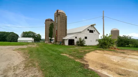 Other - 9237 N Conger Rd, Byron, IL 61010 photo 11 of 14