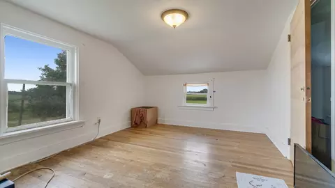 Bedroom - 9237 N Conger Rd, Byron, IL 61010 photo 3 of 7
