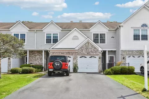 413 Arboretum Dr #116, Lombard, IL 60148