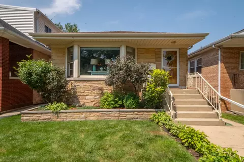 5808 N Mobile Ave, Chicago, IL 60646