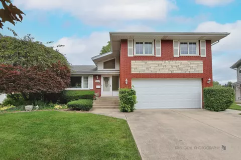 10733 Laramie Ave, Oak Lawn, IL 60453
