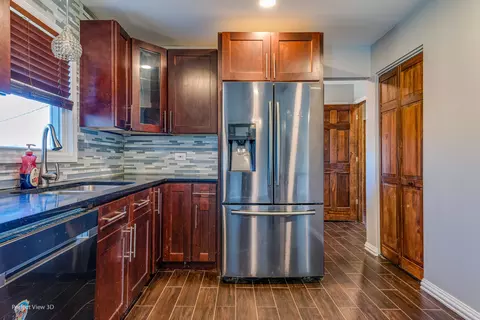 20 Forest Park Ln, Hoffman Estates, IL 60169 photo 8