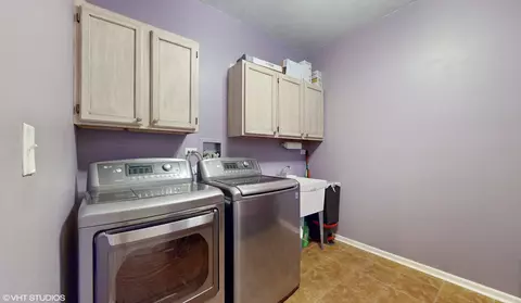 5352 Galloway Dr, Hoffman Estates, IL 60192 photo 9