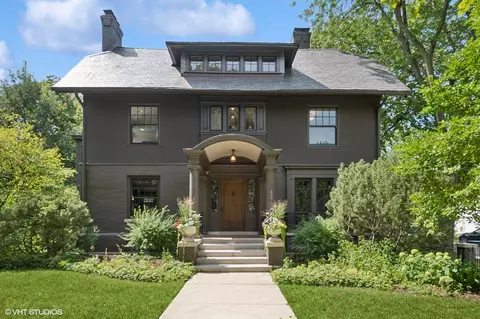 547 Linden Ave, Oak Park, IL 60302