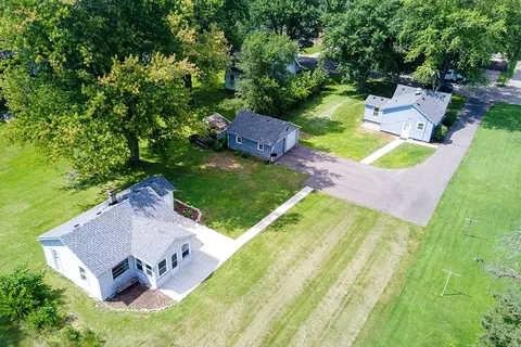 213 Rose Ave, Loves Park, IL 61111