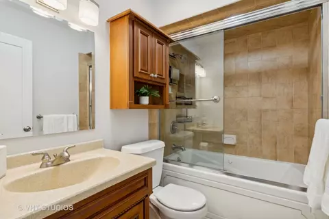 3535 Harris Dr, Northbrook, IL 60062 photo 14