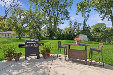 3535 Harris Dr, Northbrook, IL 60062 photo 17