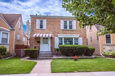6667 W Schreiber Ave, Chicago, IL 60631