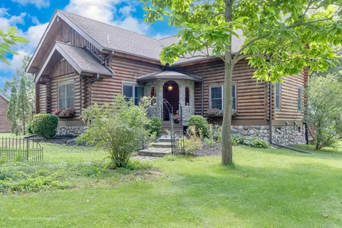 20217 W Coral Rd, Marengo, IL 60152