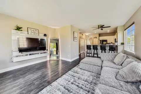 800 Daniel Dr, Minooka, IL 60447 photo 8