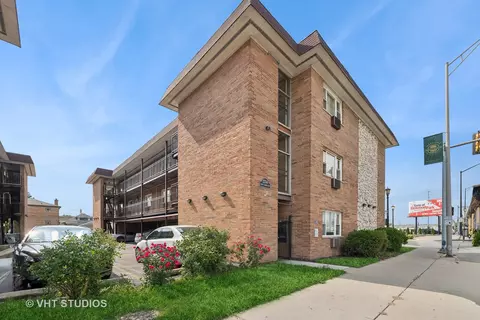 2334 N Harlem Ave #2F, Elmwood Park, IL 60707