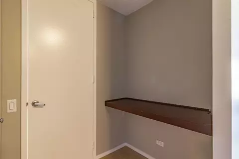 Other - 30 E Huron St #1206, Chicago, IL 60611 photo 3 of 10