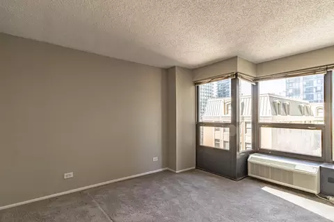 Bedroom - 30 E Huron St #1206, Chicago, IL 60611 photo 1 of 1