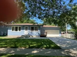 1605 S 13th Ave, Saint Charles, IL 60174