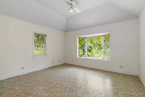 18707 Stevens Rd, Marengo, IL 60152 photo 12