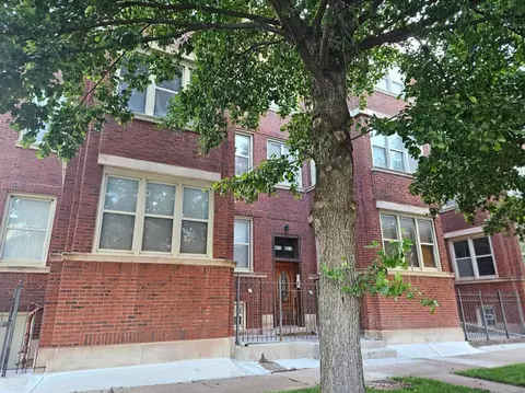 4832 S Indiana Ave #101, Chicago, IL 60615