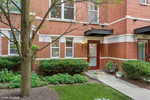533 Chicago Ave #H, Evanston, IL 60202