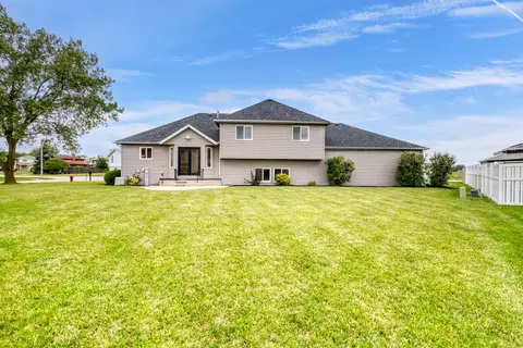 2827 201st St, Lynwood, IL 60411