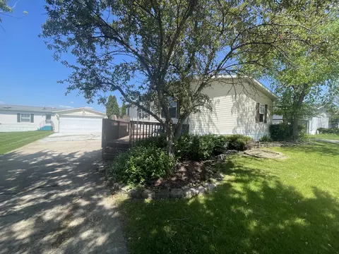 4864 Augusta Blvd, Monee, IL 60449
